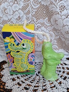 VINTAGE AVON AL E. GATOR SOAP-ON-A-ROPE 5 OZ. NEW IN BOX